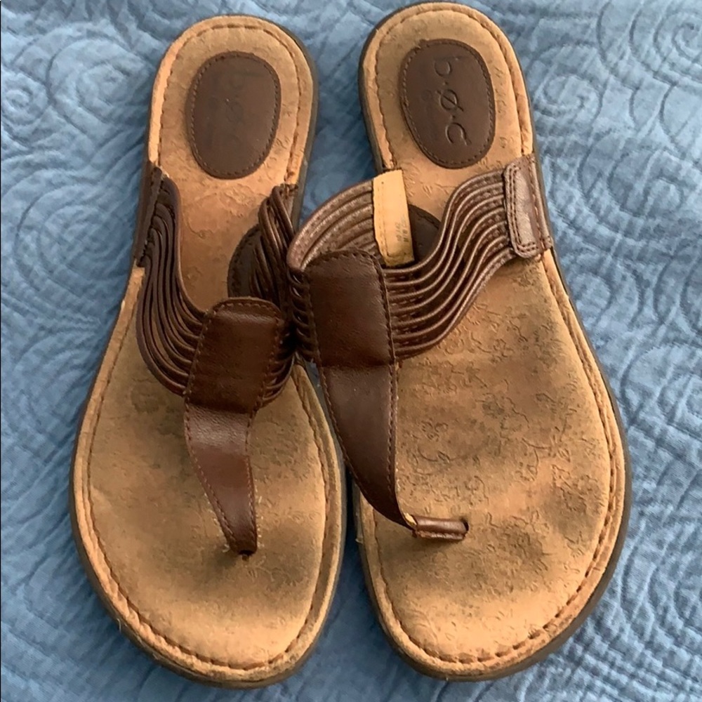 Born sandals